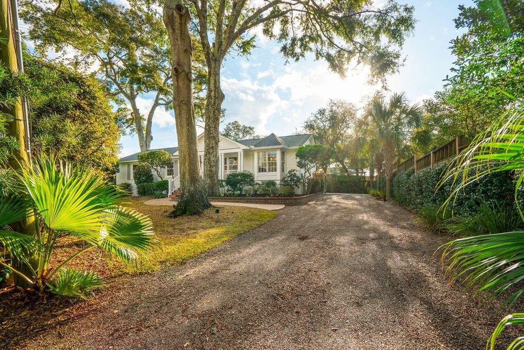 Photo of 119 Freeman Street, Mount Pleasant, SC 29464 (MLS # 26002406)