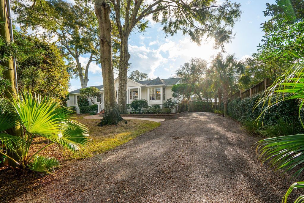 Photo of 119 Freeman Street, Mount Pleasant, SC 29464 (MLS # 26002406)