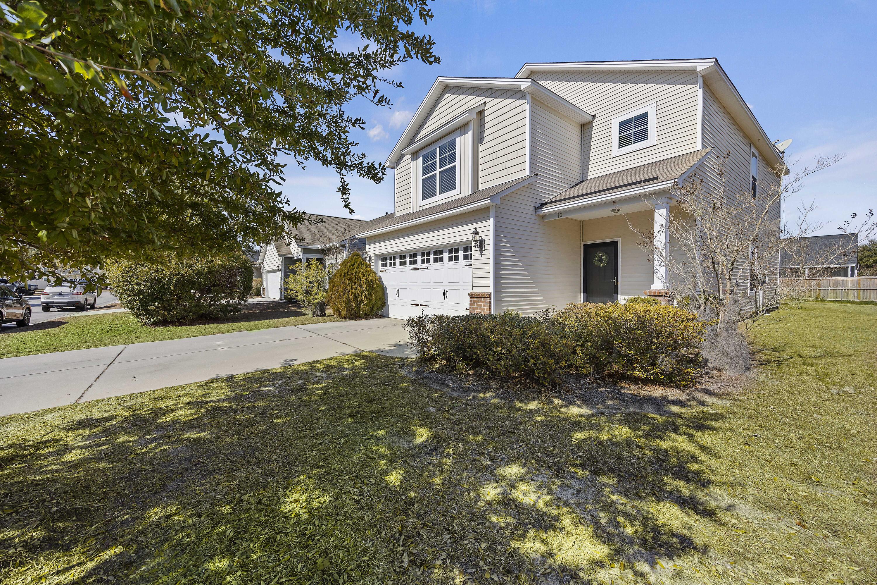 10 Whitewater Way