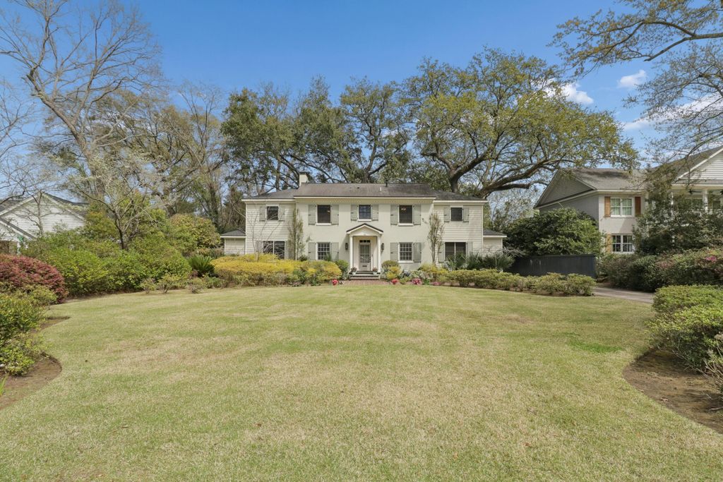 Photo of 32 Jamestown Road, Charleston, SC 29407 (MLS # 26005996)