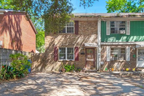 Photo of 12 Grove Street, Charleston, SC 29403 (MLS # 25014636)