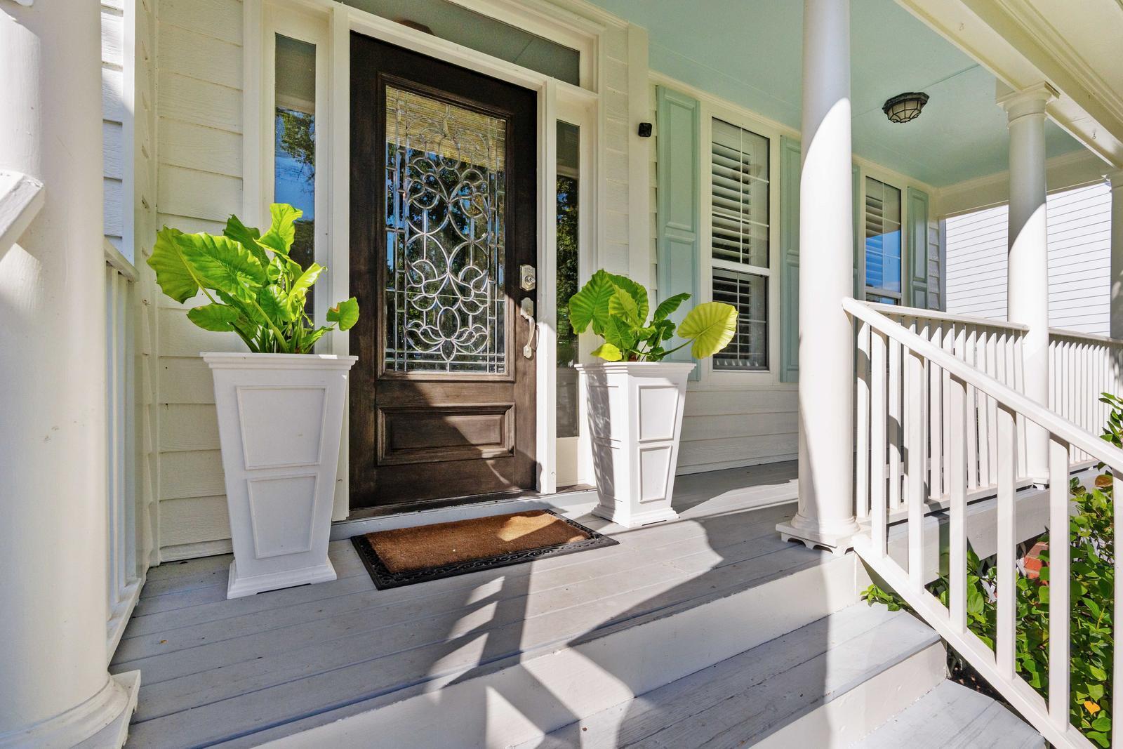 2774 Victoria Lake Drive