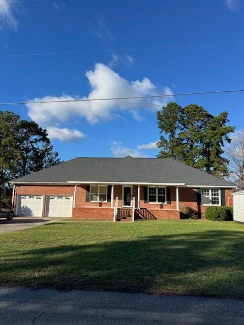 1449 Waters Edge Drive Summerton SC 29148