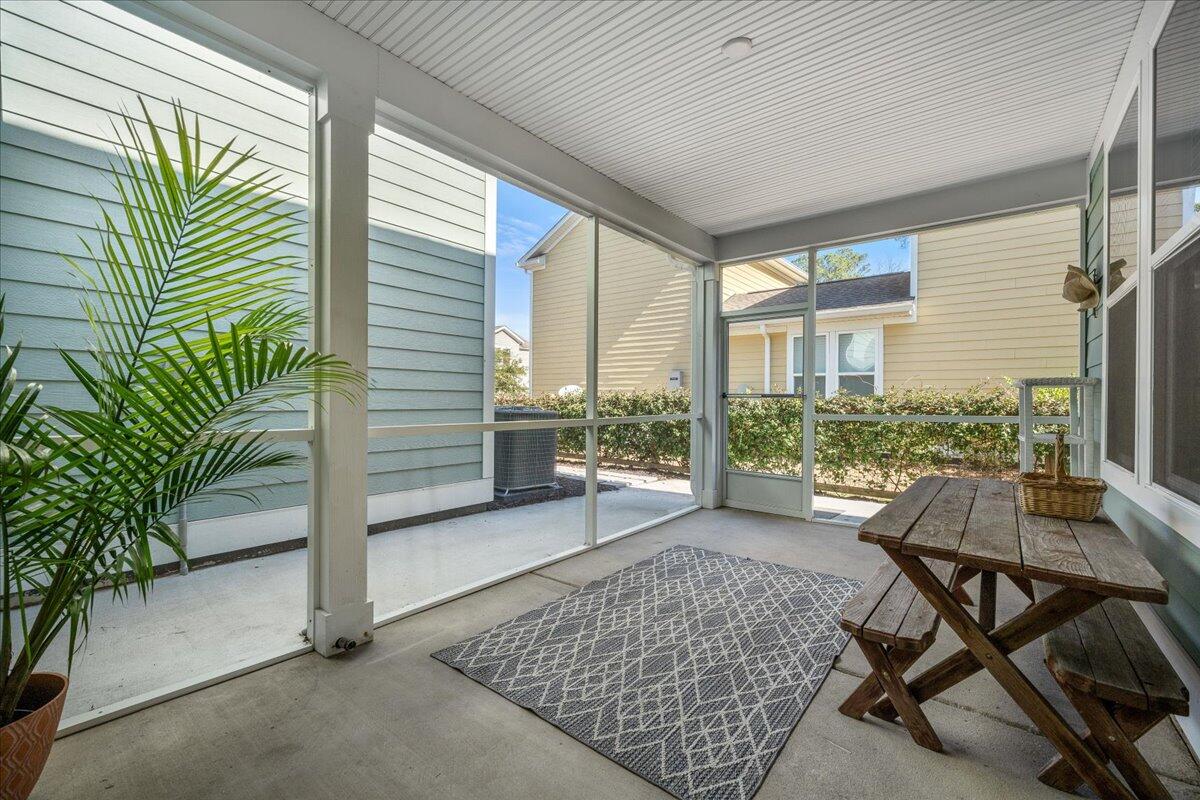 121 Warbler Way