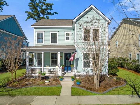 121 Warbler Way Summerville SC 29483