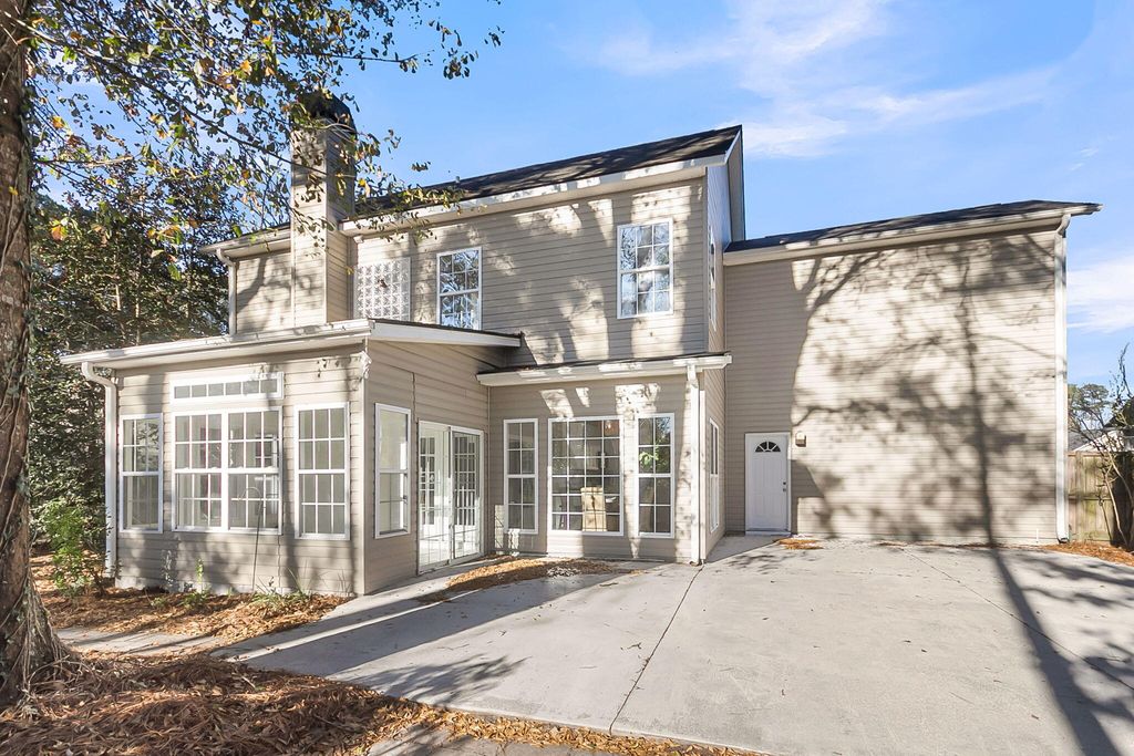 Photo of 5513 Elliott Glen Court, North Charleston, SC 29418 (MLS # 26000145)