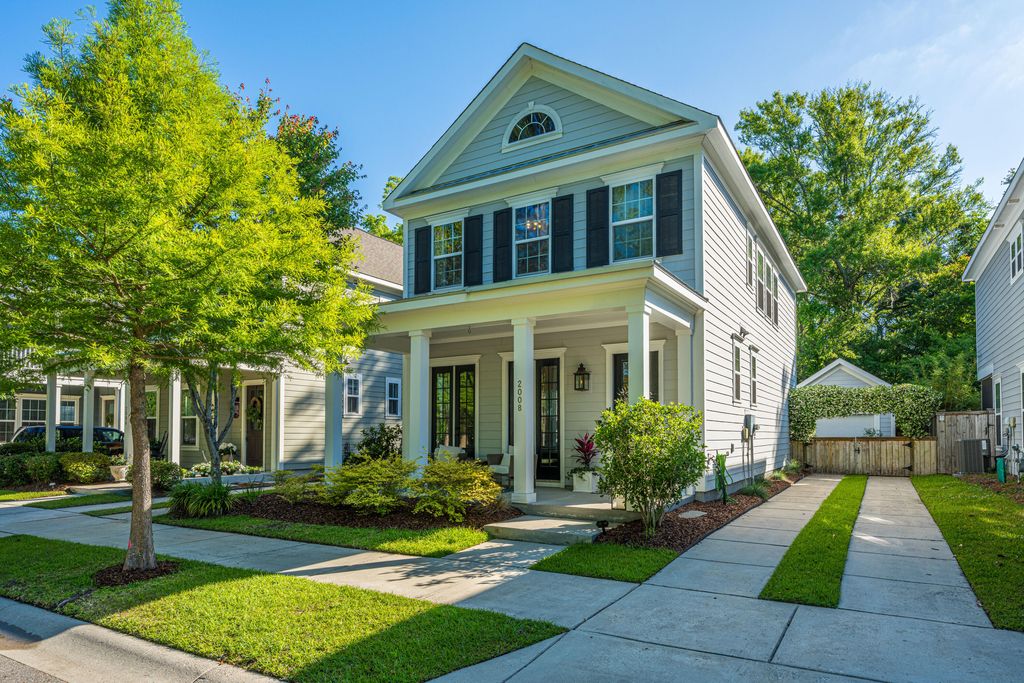 Photo of 2008 Fleming Woods Road, Charleston, SC 29412 (MLS # 26014614)