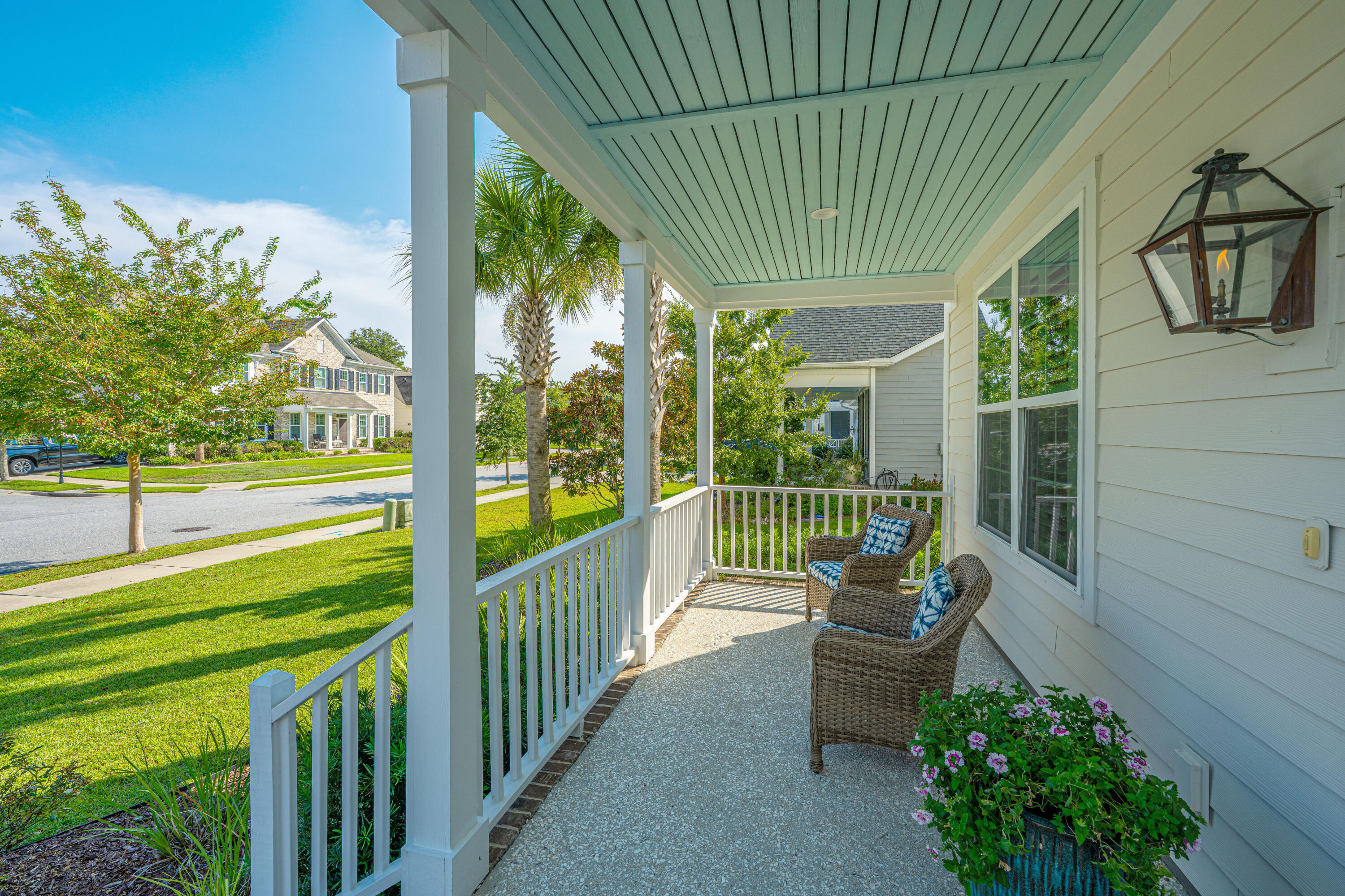 825 Shutes Folly Drive