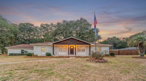 Photo of 1005 Point Of Light Lane, Charleston, SC 29412 (MLS # 26023589)