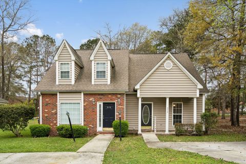Photo of 373 Springview Lane, Summerville, SC 29485 (MLS # 26007344)