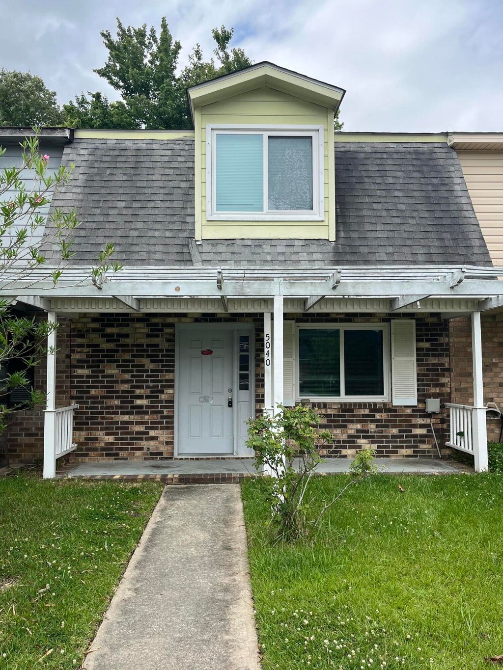 Photo of 5040 Foxwood Drive, North Charleston, SC 29418 (MLS # 26013808)