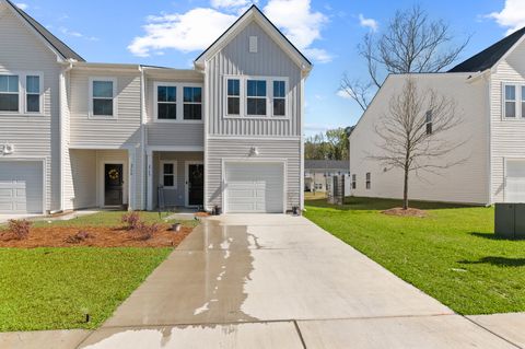 Photo of 8748 Silver Perch Lane, Charleston, SC 29420 (MLS # 26009288)