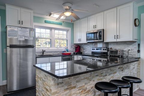 A home in Edisto Island