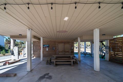 A home in Edisto Island