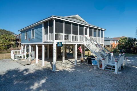 A home in Edisto Island