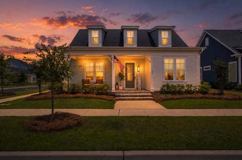 Photo of 334 Clearpath Drive, Summerville, SC 29486 (MLS # 26017413)