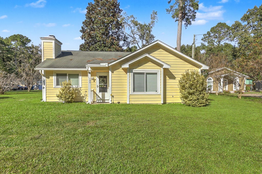 Photo of 506 Scotch Range Road, Summerville, SC 29483 (MLS # 26029216)