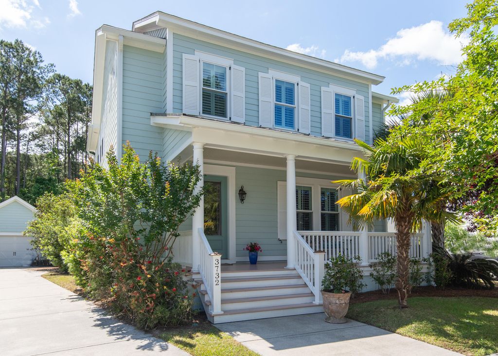 Photo of 3732 Abercrombie Court, Mount Pleasant, SC 29466 (MLS # 26012948)