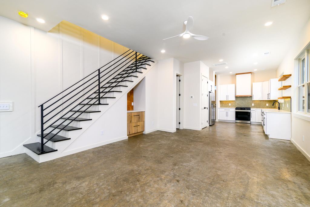 Photo of 6 F Street, Charleston, SC 29403 (MLS # 25023896)