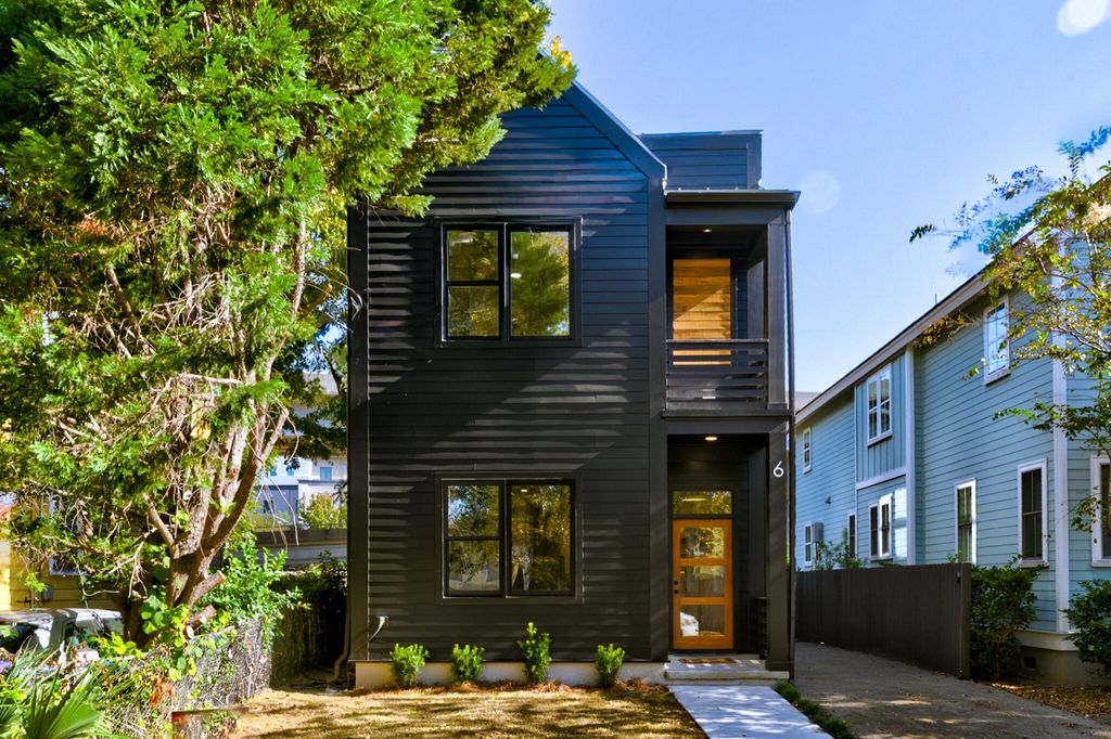 Photo of 6 F Street, Charleston, SC 29403 (MLS # 25023896)