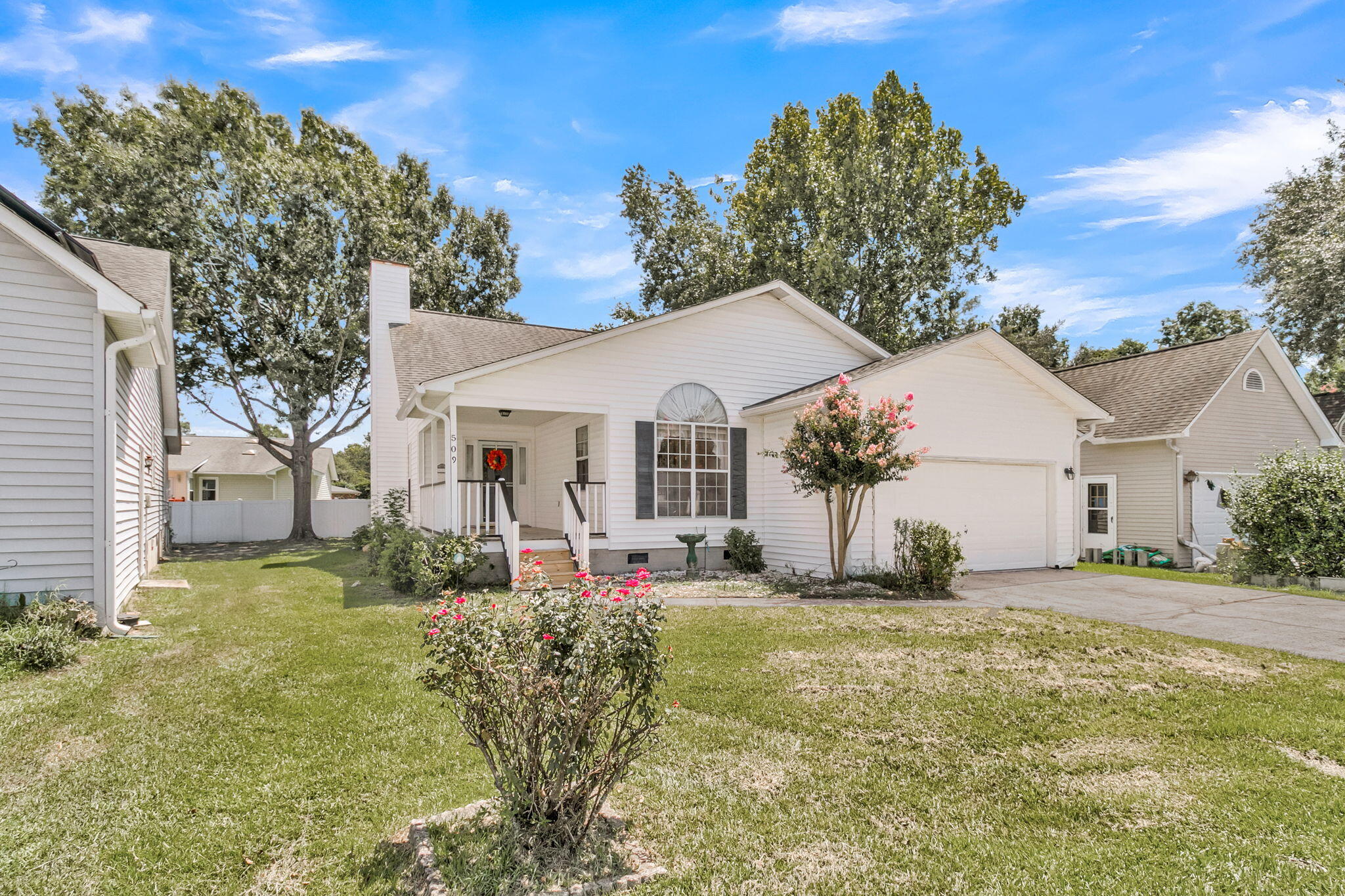 509 Beechcraft Street