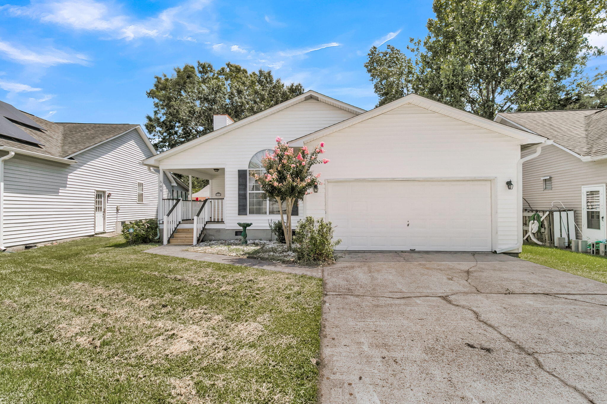 509 Beechcraft Street