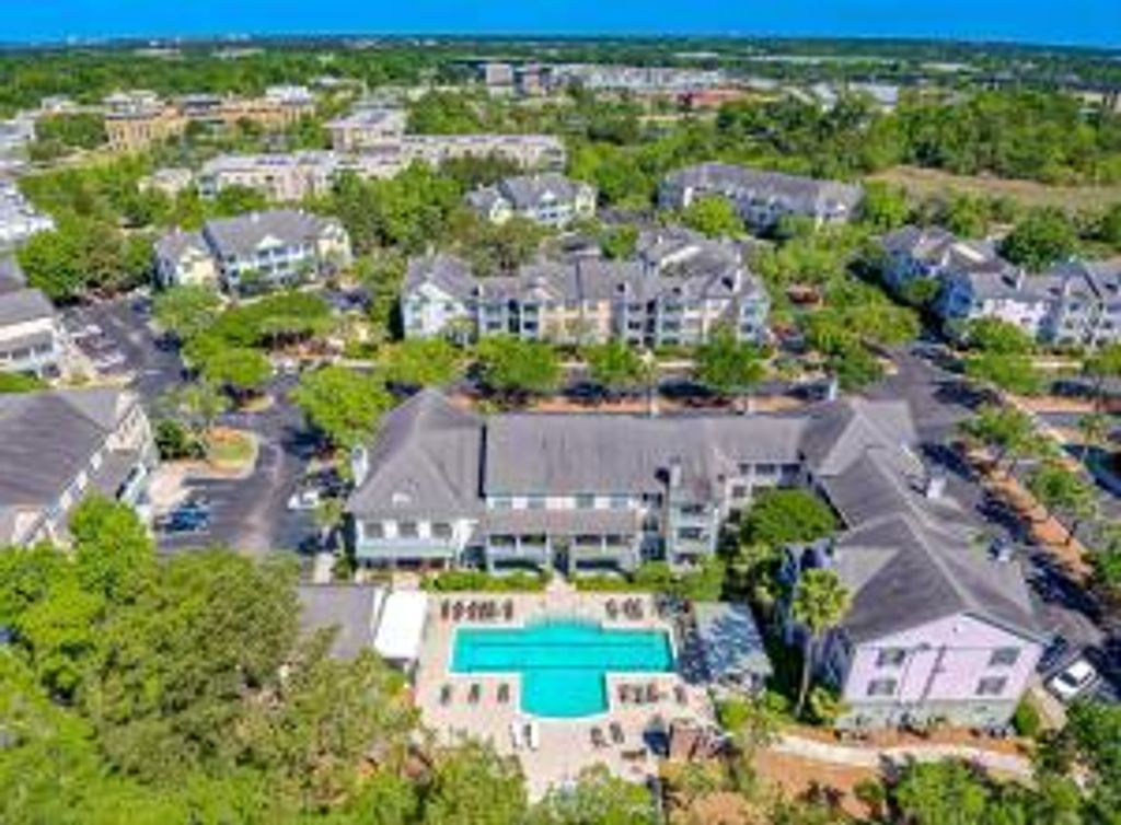 Photo of 130 River Landing Drive Drive #10100, Charleston, SC 29492 (MLS # 25031809)