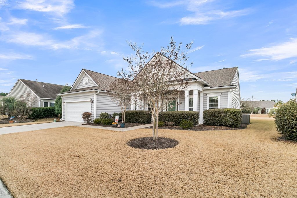 Photo of 320 Waterlily Way, Summerville, SC 29486 (MLS # 26002580)