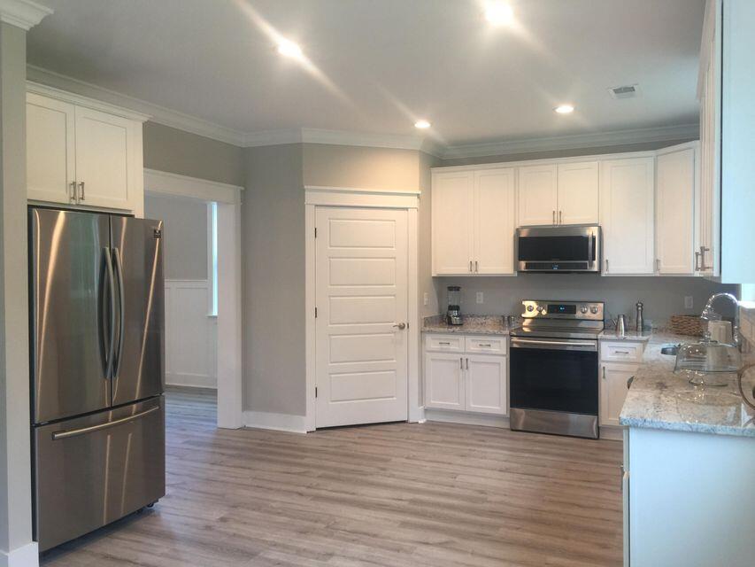 Photo 3 of 9 of 137 Brightwood Drive house