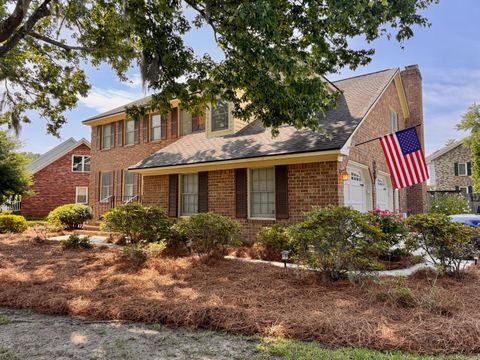 Photo of 7 Lavington Road, Charleston, SC 29407 (MLS # 25013994)