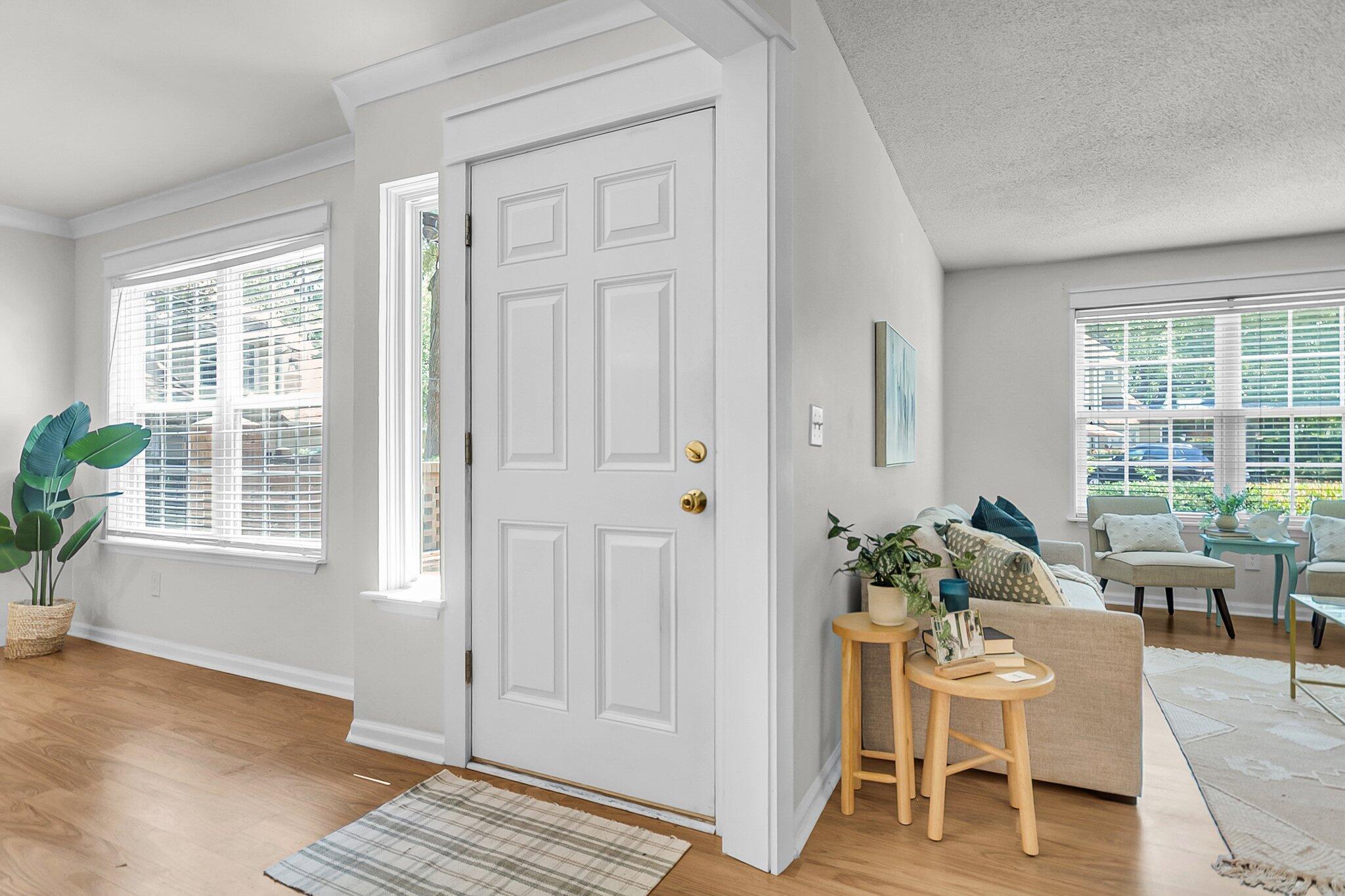 1042 Planters Place