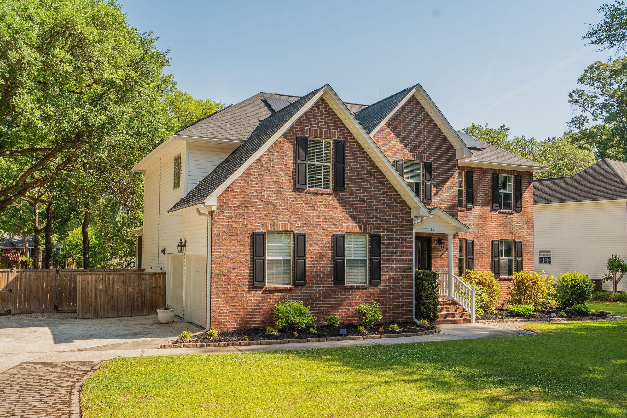 12 Plantation Circle