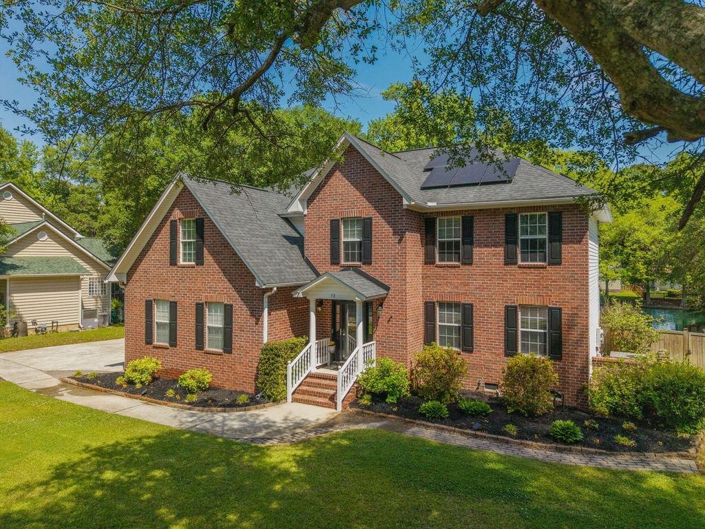 Photo of 12 Plantation Circle, Summerville, SC 29485 (MLS # 26011082)