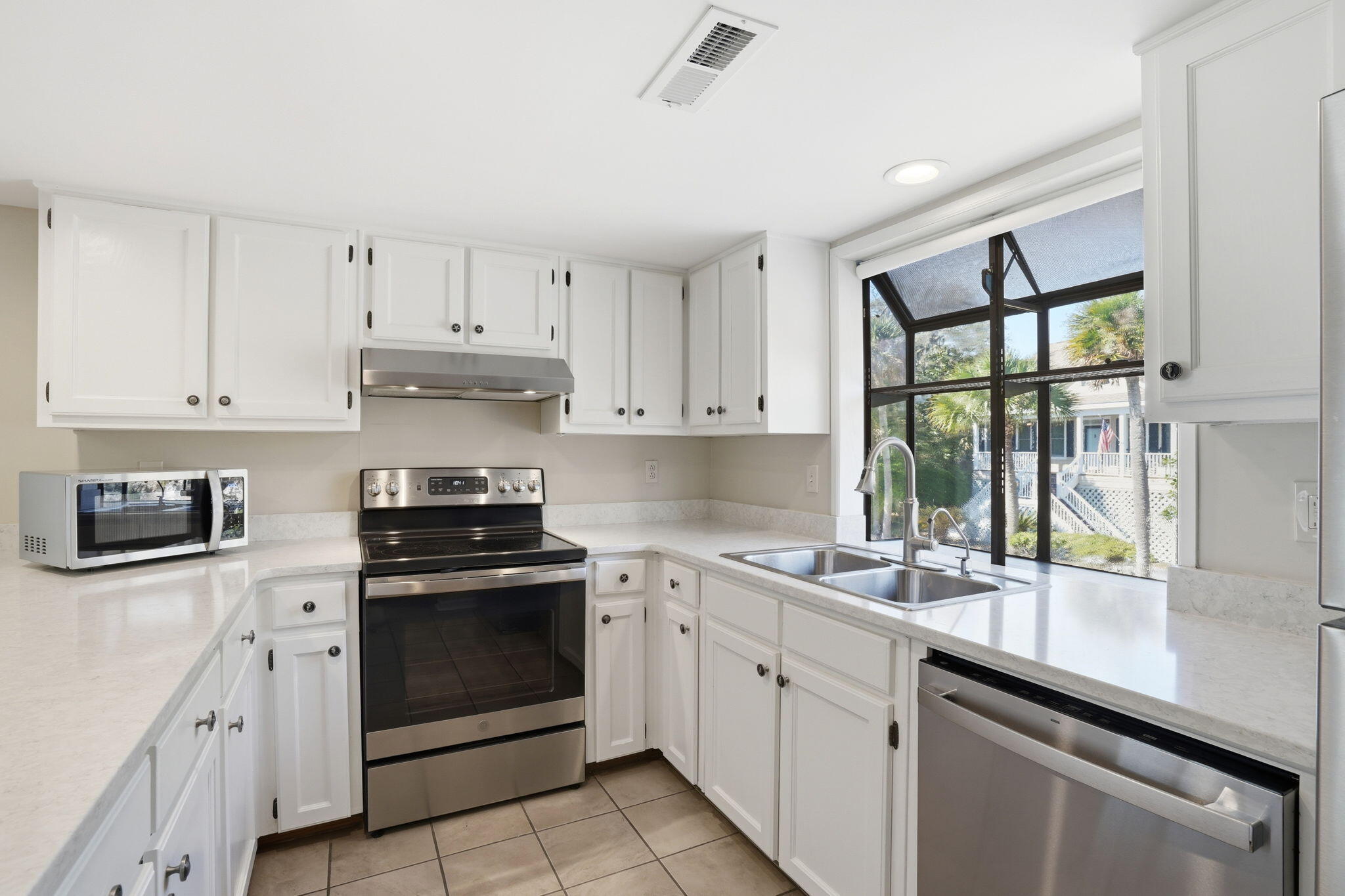 798 Summerwind Circle