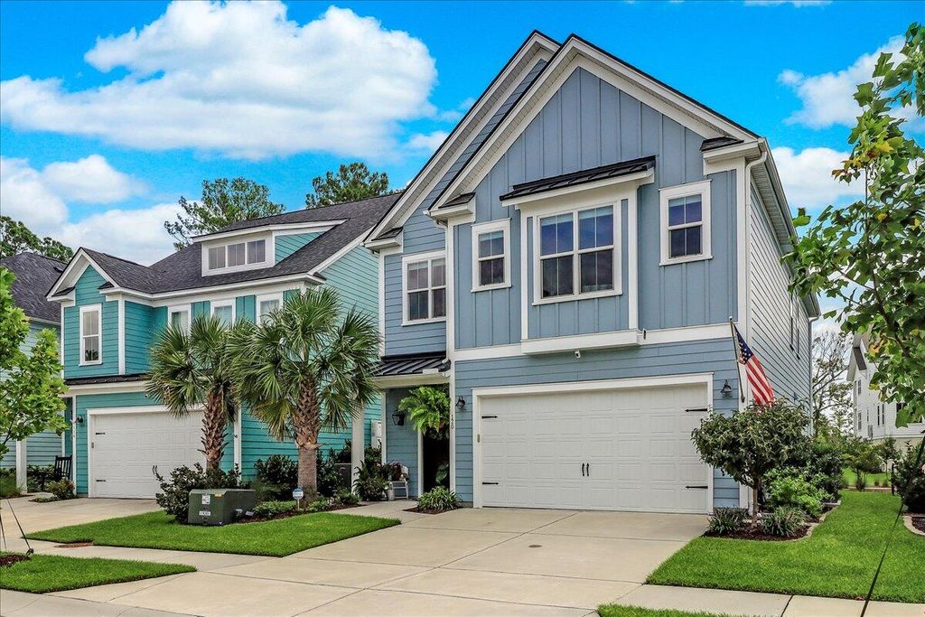 Photo of 120 Low Tide Court, Charleston, SC 29492 (MLS # 25022406)