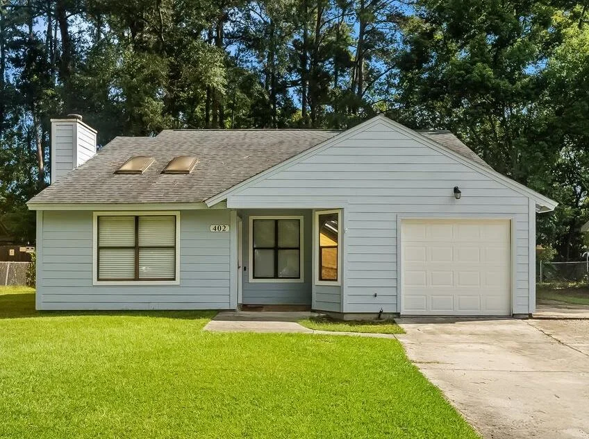 402 Elliott Drive