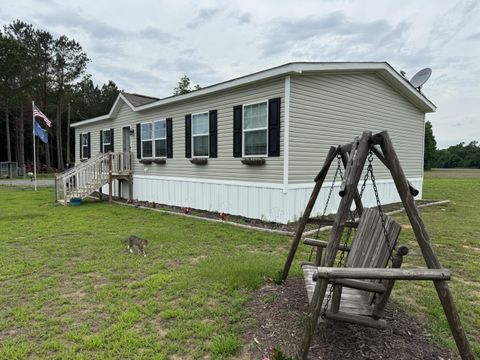 Manufactured Home in Kingstree SC 134 Hanna Road 2.jpg