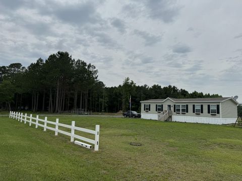 Manufactured Home in Kingstree SC 134 Hanna Road 6.jpg