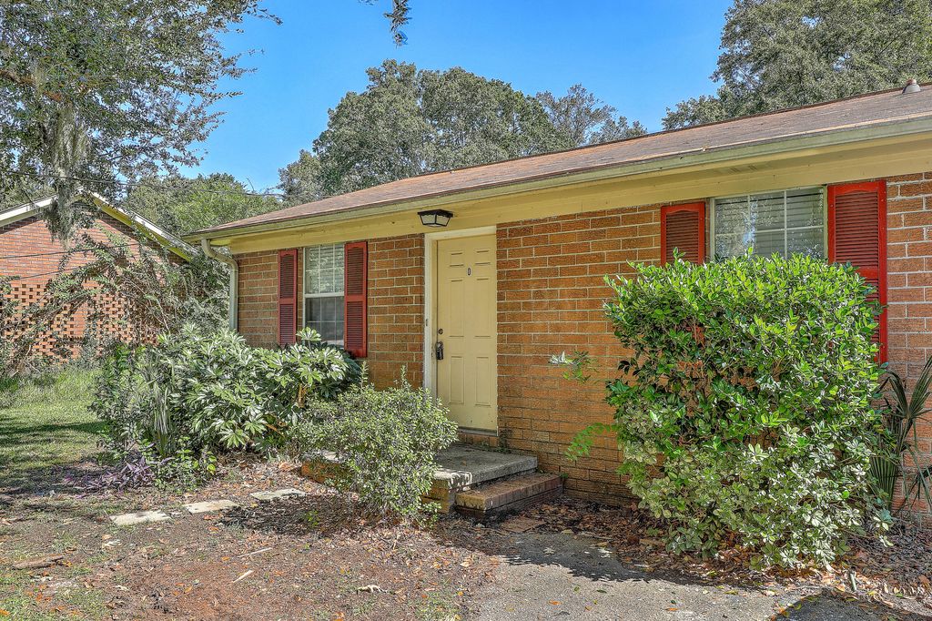 Photo of 1182 Folly Road #A,B,C,D, Charleston, SC 29412 (MLS # 25028212)