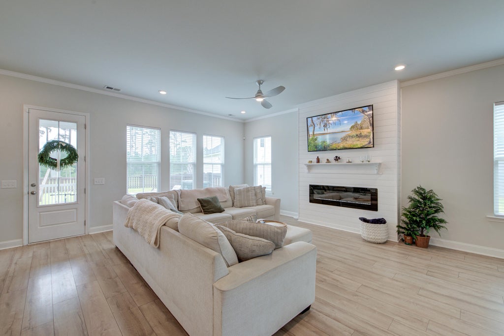 Photo of 149 Greenbelt Court, Summerville, SC 29485 (MLS # 26021702)