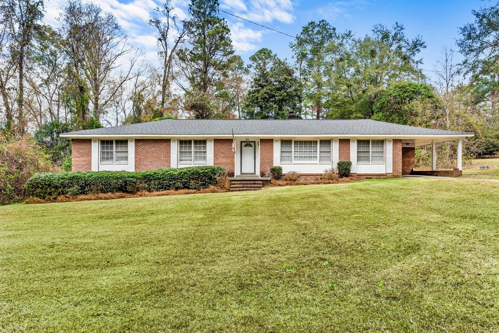 Photo of 1592 NE Sifly Road, Orangeburg, SC 29118 (MLS # 25032416)