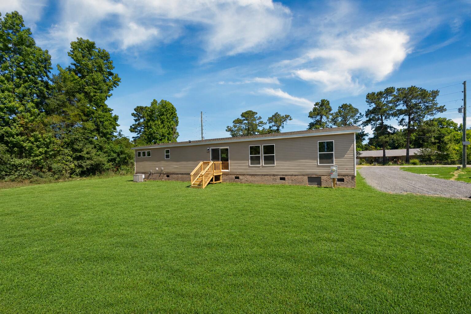 1151 Mandella Road