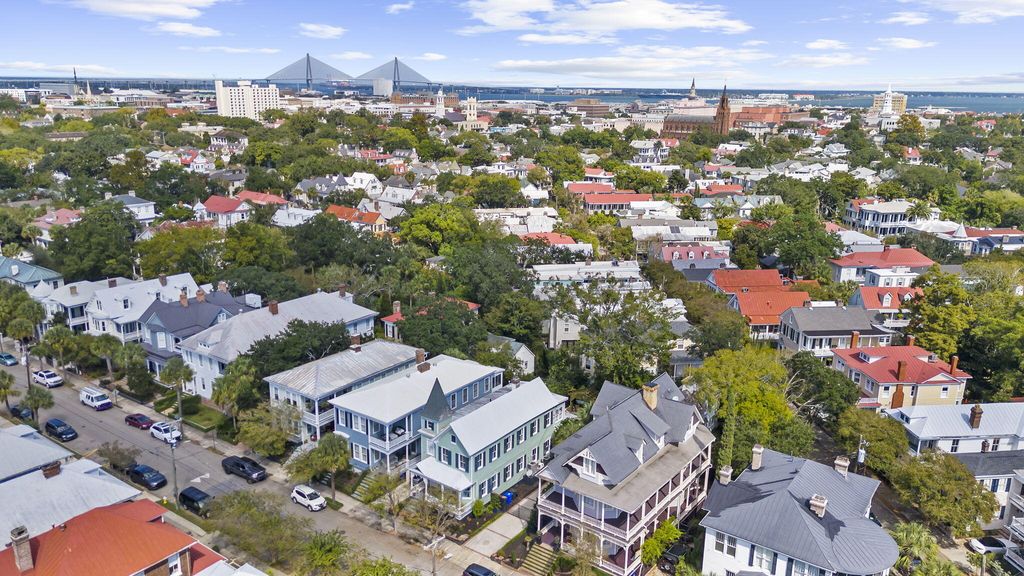 Photo of 6 Rutledge Avenue, Charleston, SC 29401 (MLS # 25027508)