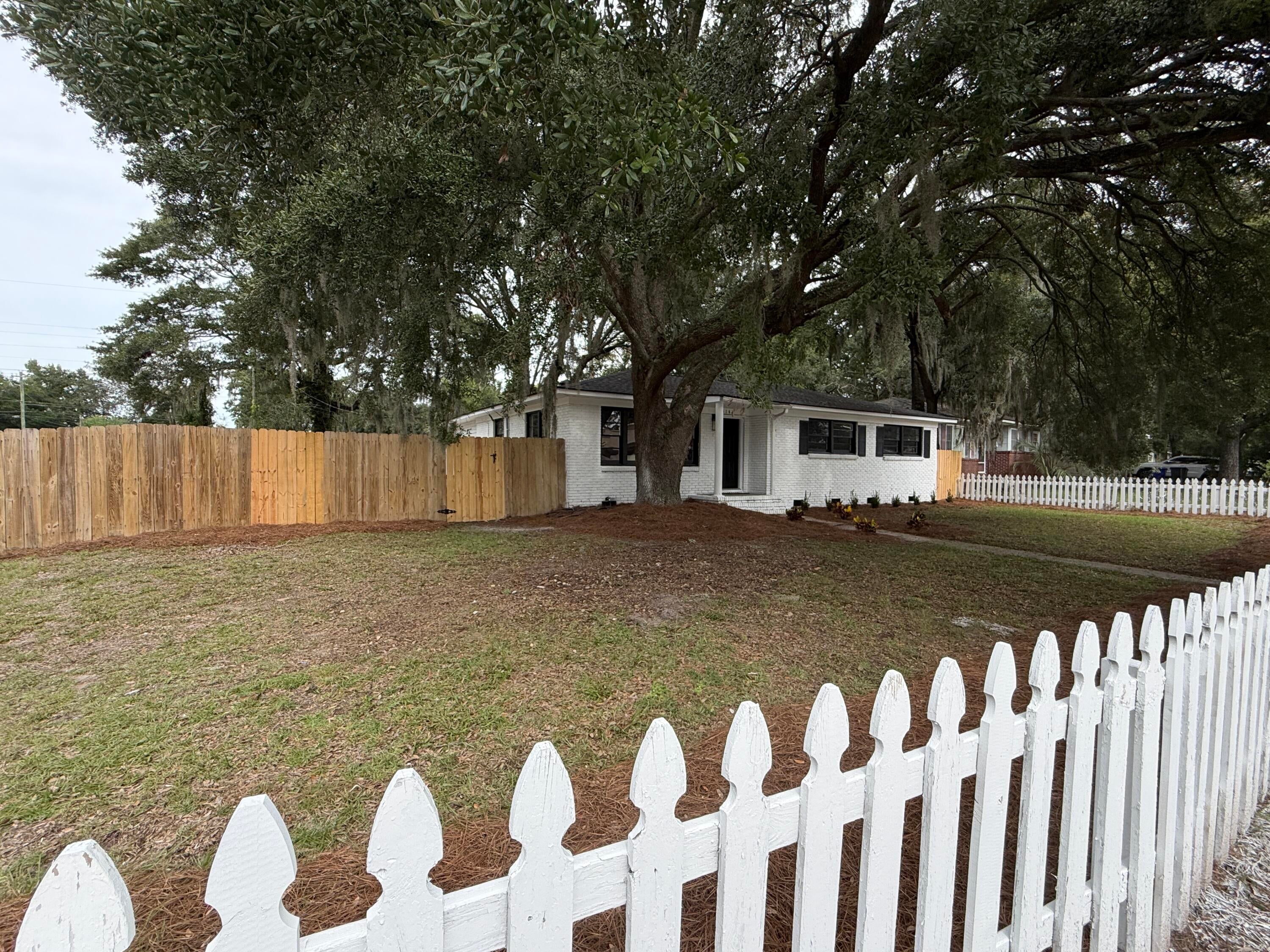 5134 Dorchester Road