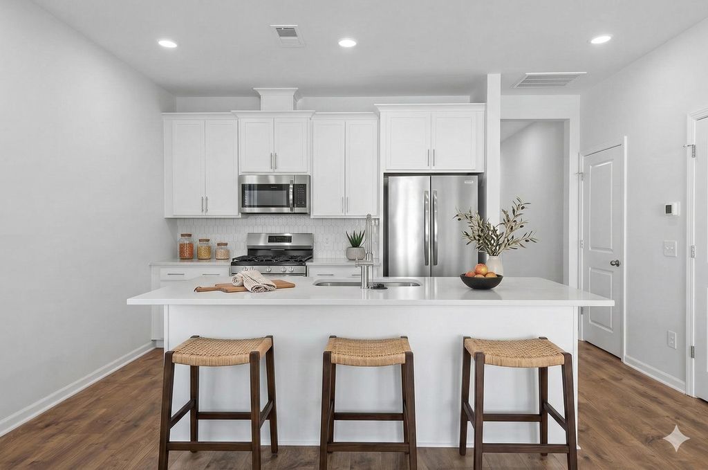 Photo of 138 Cantona Drive, Summerville, SC 29483 (MLS # 26006899)