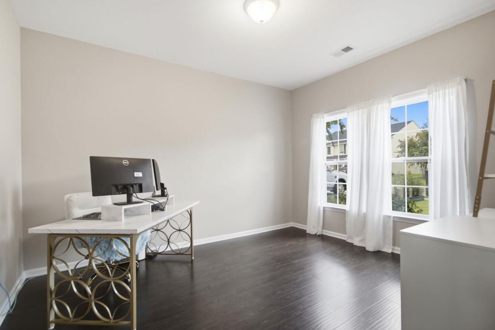 514 Mountain Laurel Circle