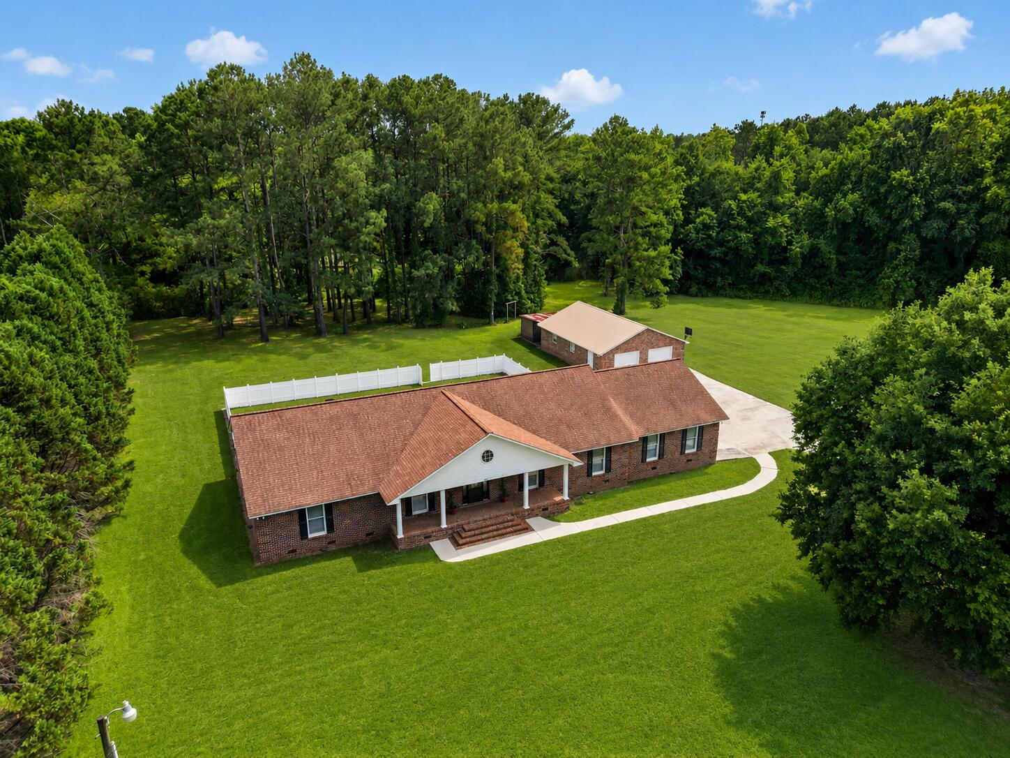 451 Kelton Road