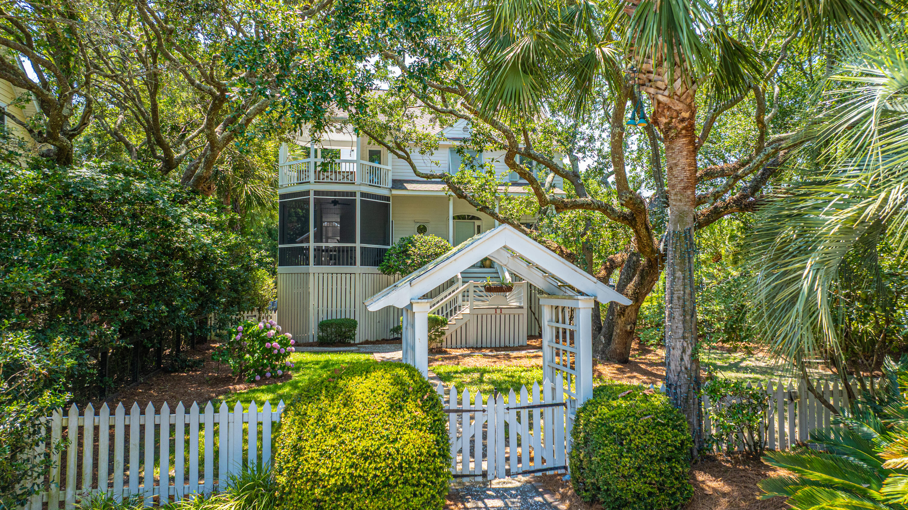 11 49th Avenue