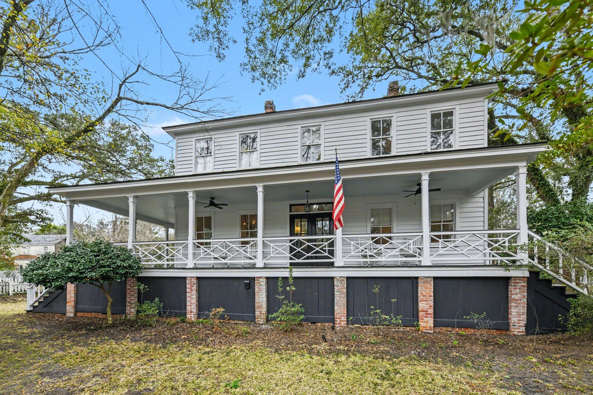 216 W Carolina Avenue