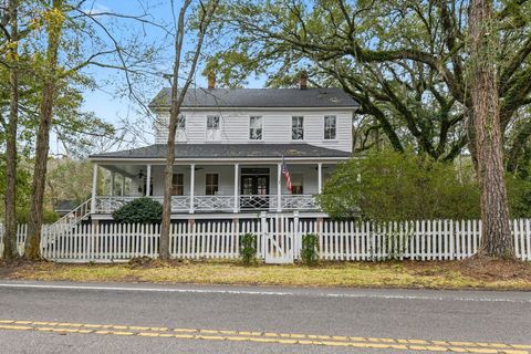216 W Carolina Avenue Summerville SC 29483